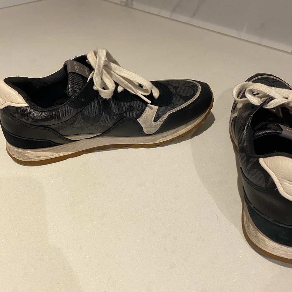 Coach Man Shoes - Picture 4 of 5